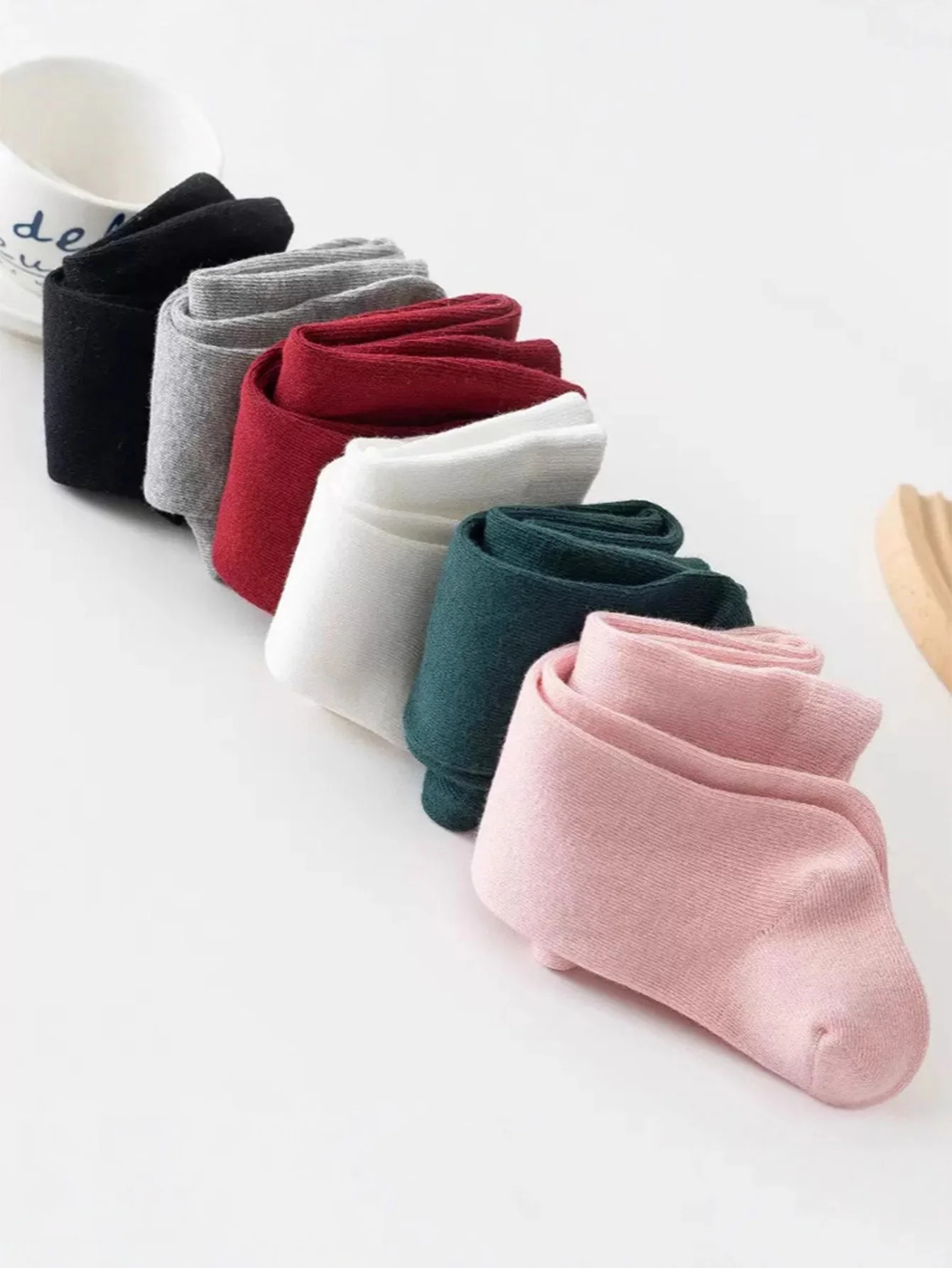 1 Pair of Babies' Solid-Colored Leggings, Fashionable Soft Tight Pantyhose for All Four Seasons, for Girls Aged 0-36 Months, for Daily Life