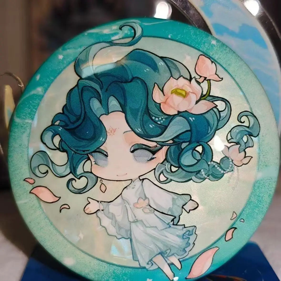 

Game Identity Ⅴ Naiad Grace Cosplay Anime COSTUME Brooch Pin Cartoon Figure Badge Accessories Gift