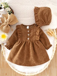 Baby autumn and winter fashion retro elegant exquisite comfortable dress.