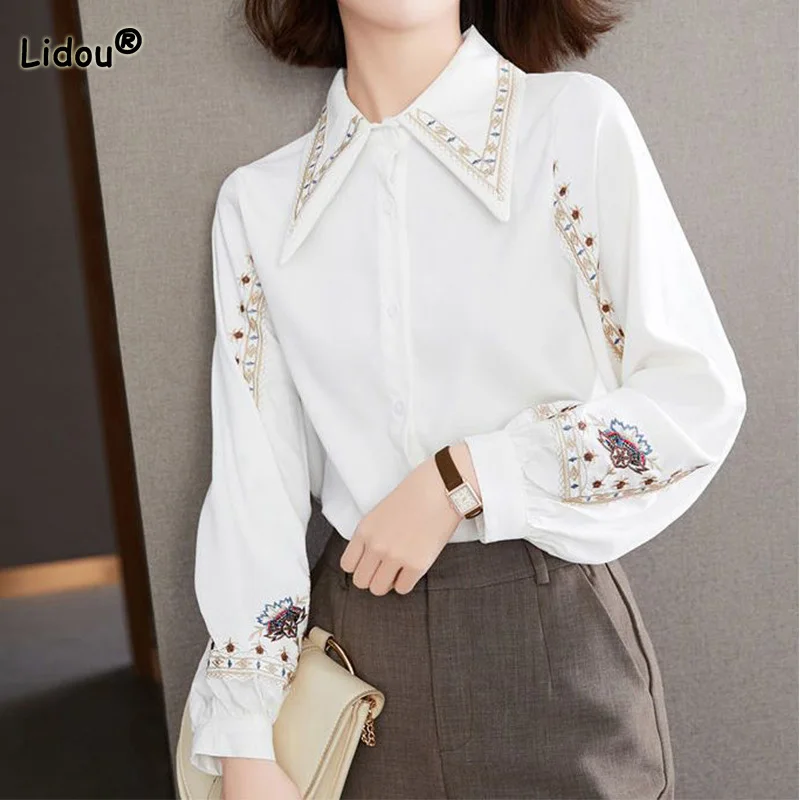 

Fashion Women Blouses 2022 Embroidery Printing Large Pointed Collar Long Sleeve Casual Chiffon Loose Single Breasted White Shirt