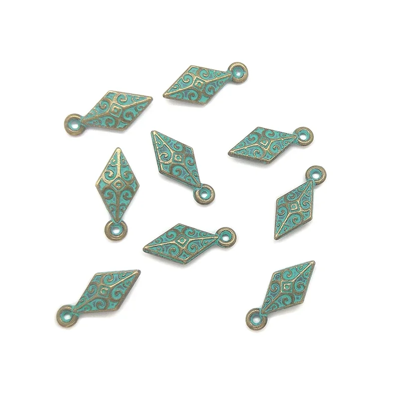 New Fashion 20pcs/bag 16*8MM Zinc Alloy Antique Green Metal Rhombus Charms Pendants for DIY Earring Jewelry Accessories