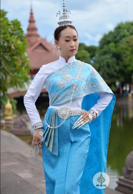 Modern thai traditional dress hotsell