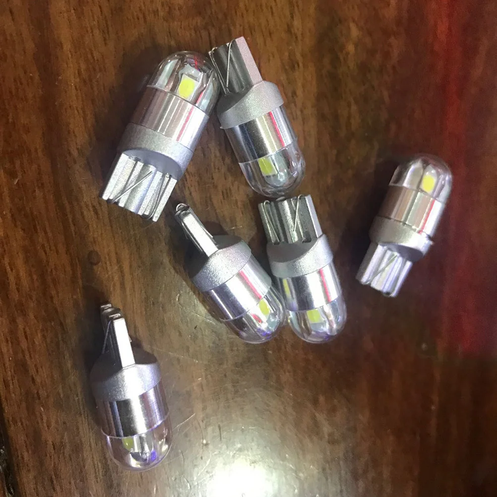 

4Pcs 3030 LED Car Bulbs Green Stable Auto Lamps Dome Tail Cargo Courtesy Light Daytime Running LED Lights