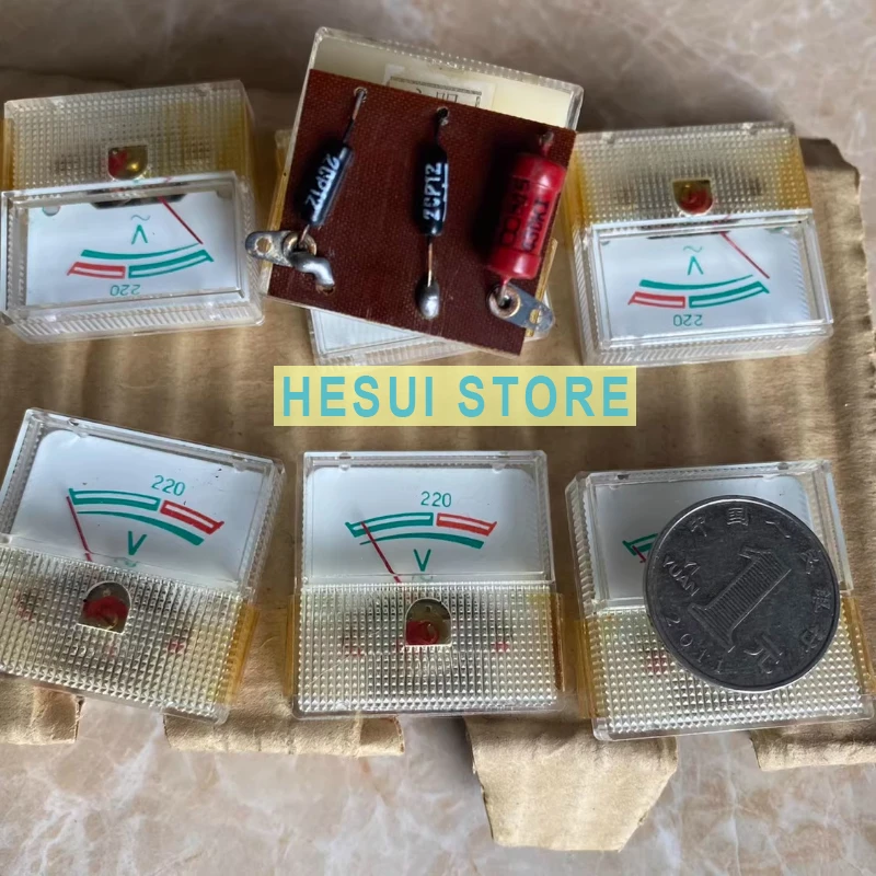 Old inventory State-owned Yongming Wireless Meter Factory 220V exquisite mini voltage small meter head outer frame 35 * 35MM