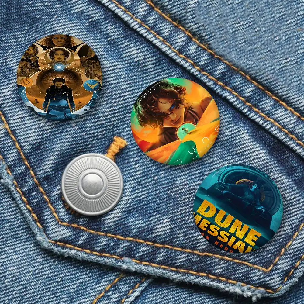 الكثبان الرملية جزء 2 2024 فيلم الخيال العلمي صفيح دبوس زر مخصص أنيمي دور المدرسة القديمة بروش الكرتون طوق شارة مجوهرات هدية المشجعين #2