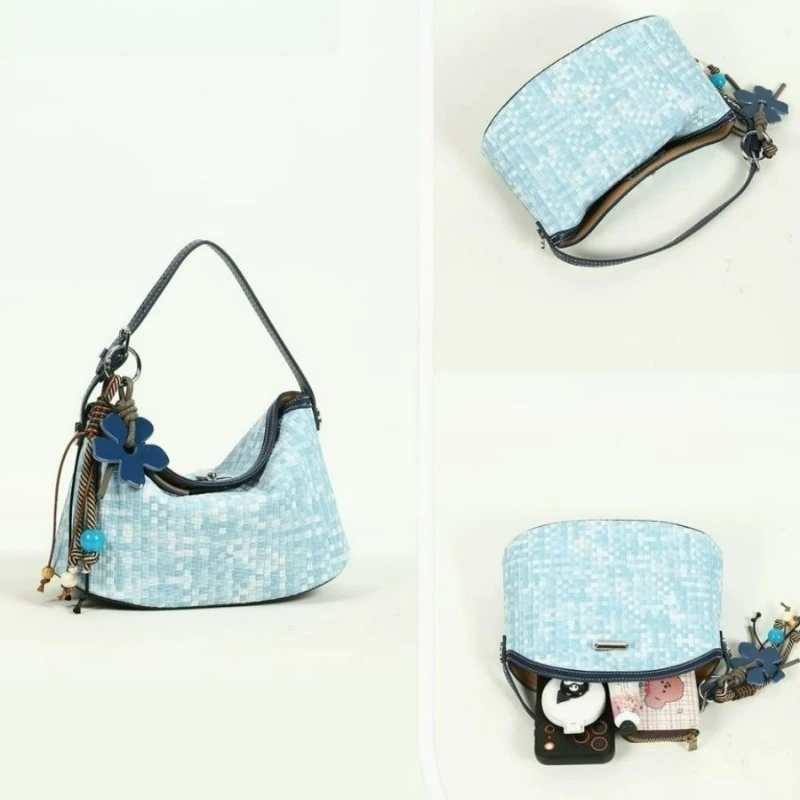 Niche Gradual Change Denim Handbag Women's New Versatile Commuter Shoulder Messenger Bag Exquisite Simple Casual Trend Fashion