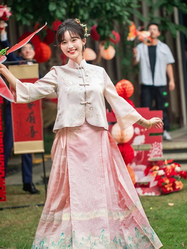 

Pink Hanfu Style Semi-Body Skirt for Engagement And Wedding Women's Autumn Winter Improved Short Sleeve Embroidered Chinese S...