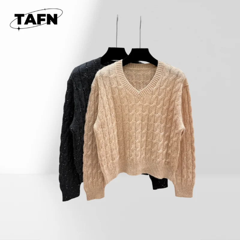 

Classic V-Neck Sweater for Women, Soft Wool Blend for Warmth and Comfort Luxuriously Comfortable for Fall & Winter AI1453