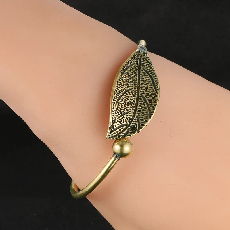 

Solid brass leaf vintage bracelet