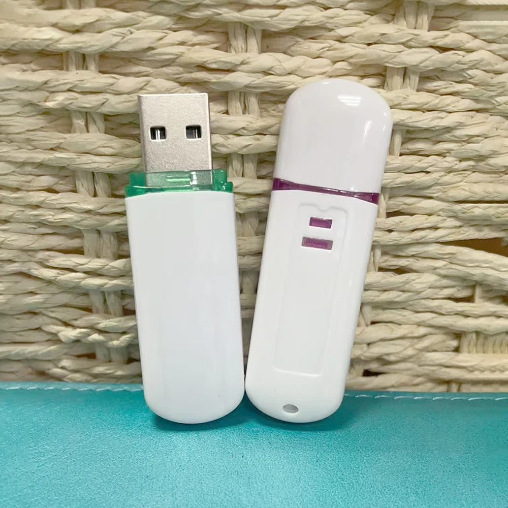 

100 шт., пластиковый USB-корпус без логотипа, они подходит для обычной платы PCBA. Это без чипа памяти USB без USB.
