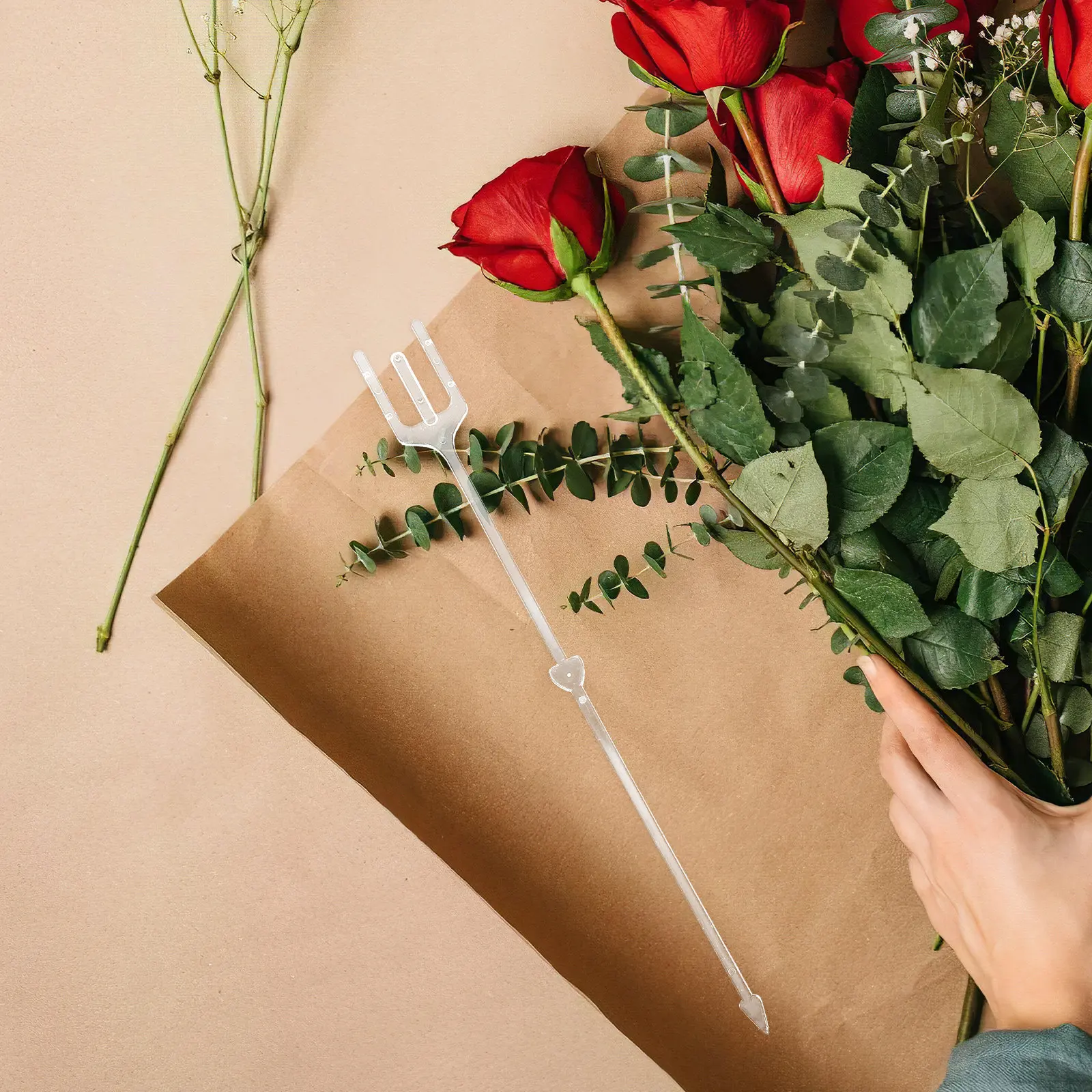 80Pcs Floral Pick Plastic Straight Head Card Holder for Wedding Birthday Event Party Decoration Flower Clips Bouquet Card Holder