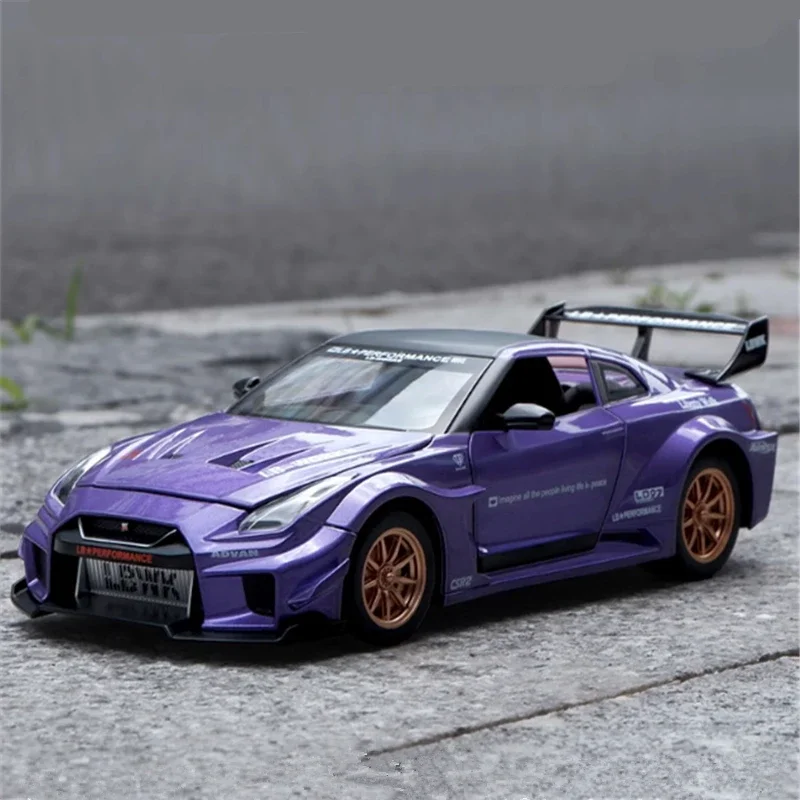 

1:32 Skyline Ares Nissan GTR CSR2 Alloy Sports Car Model Diecast Metal Toy Track Race Car Model Simulation Sound Light Kids Gift