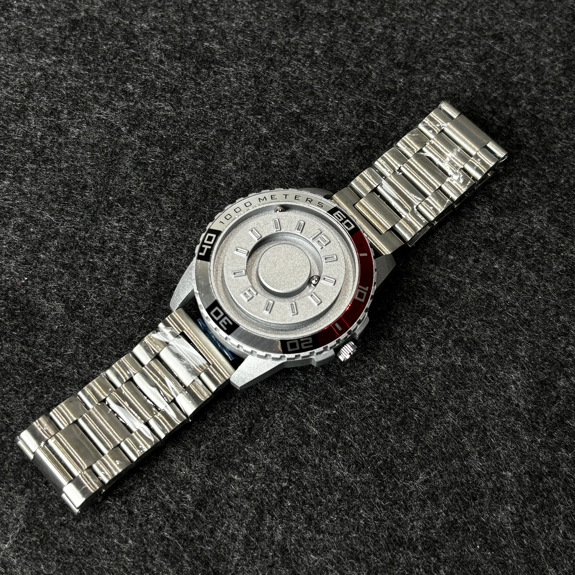 New Design Magnetic Metal Bead Multifunctional Watch Men's Magnetic Ball Sports Quartz Watch Creative Dial Men's Watch Set