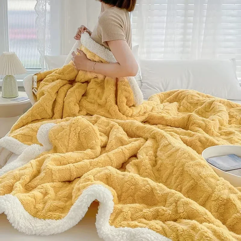 Winter Thick Lamb Fleece Blankets Thick Wide Flannel Bedroom Sofa Soft Breathable Warm Cover Sofa Blanket Small Blankets for Bed