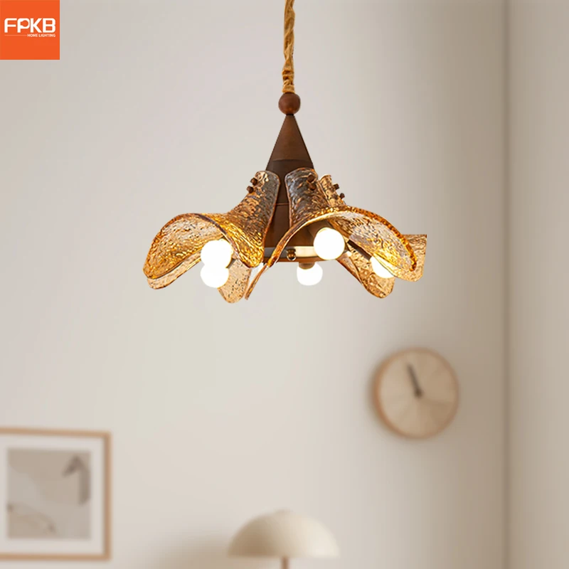 

Restaurant chandelier American retro medieval designer bar lamp high-end French atmospheric dining table lighting