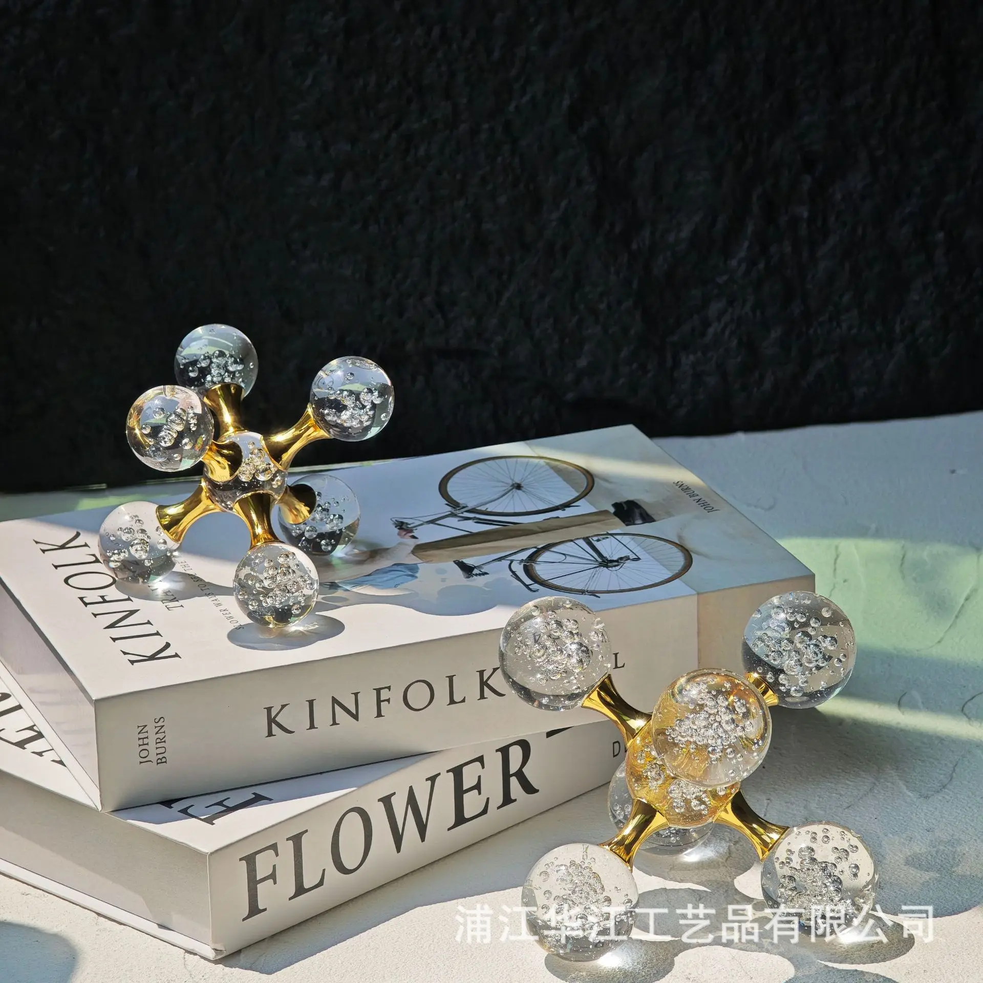 

Simple modern metal crystal glass ball transparent handicraft home decoration ornament living room TV cabinet decoration
