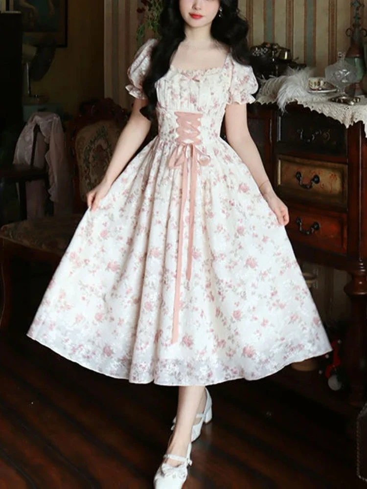 Sommer koreanische Mode Spitze Fee Kleid Frauen quadratischen Kragen Prinzessin Kawaii Blumen druck Kleid weibliche Bandage süßes Kleid 2024