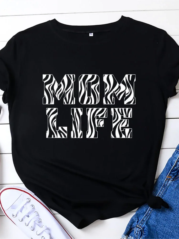 

Zebra Stripes MOM LIFE Letter Print T Shirt Women Short Sleeve O Neck Loose Tshirt Summer Women Tee Shirt Tops Camisetas Mujer