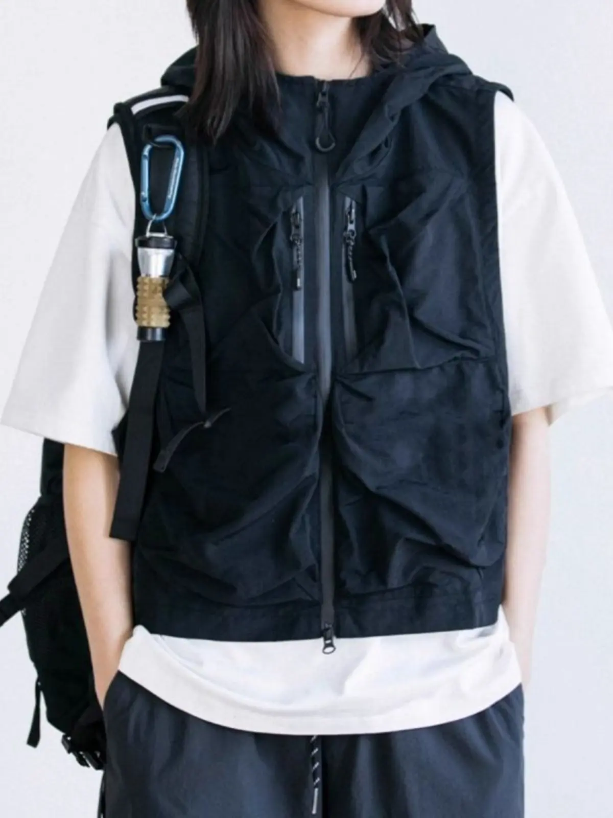 

Personalized Japanese Vest Men's Hooded Camisole Spring and Autumn New Short Style Large Pocket Casual Vest