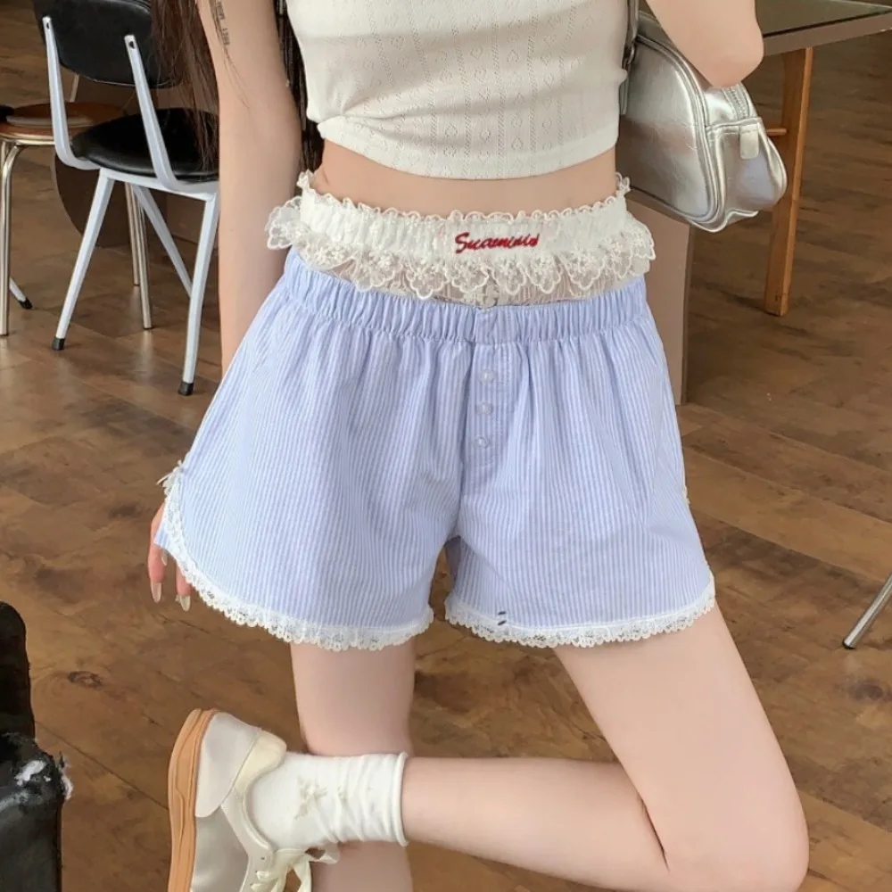 

Стильные свободные кружевные шорты в клетку, милые шорты в полоску с высокой талией, широкие короткие брюки в стиле Лолиты с цветочным принтом для девочек