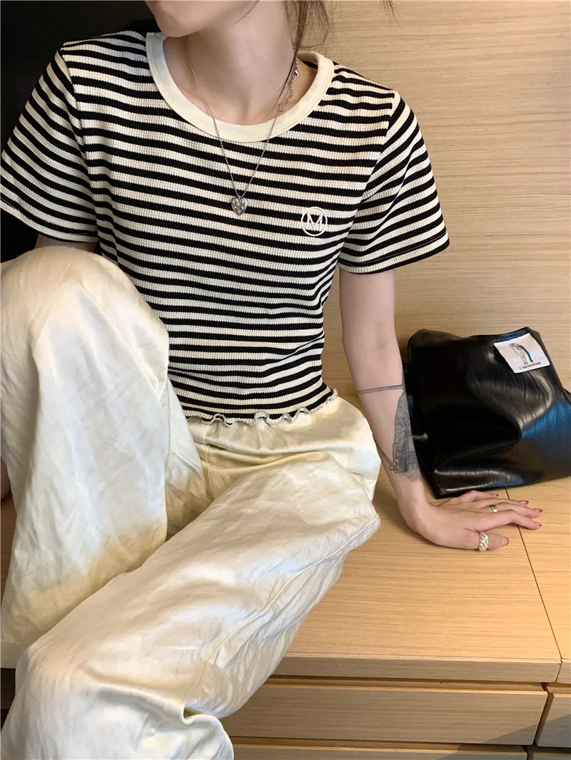 2025 neue Gestreiften Crop Top Frauen Koreanische Crew Neck Sommer Print Kurzarm Tops Dünne Beiläufige Einfache Alle-spiel frauen T Shirts – Detail 16