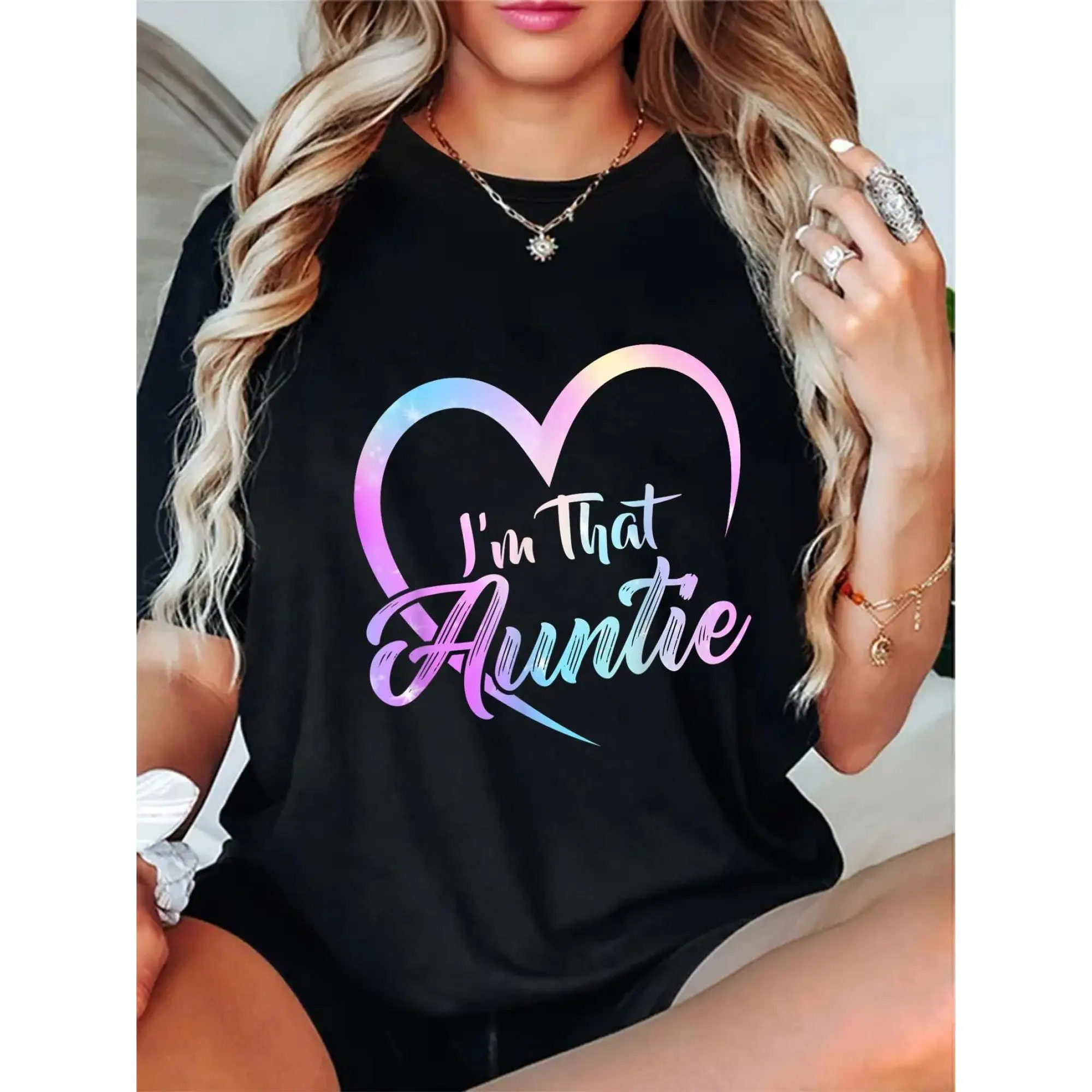 

Women’s Graphic Tee I’m That Auntie Quote T-Shirt S-3XL Plus Size Cute Heart Print Loose Fit Casual Summer Top 2025 New Arrival