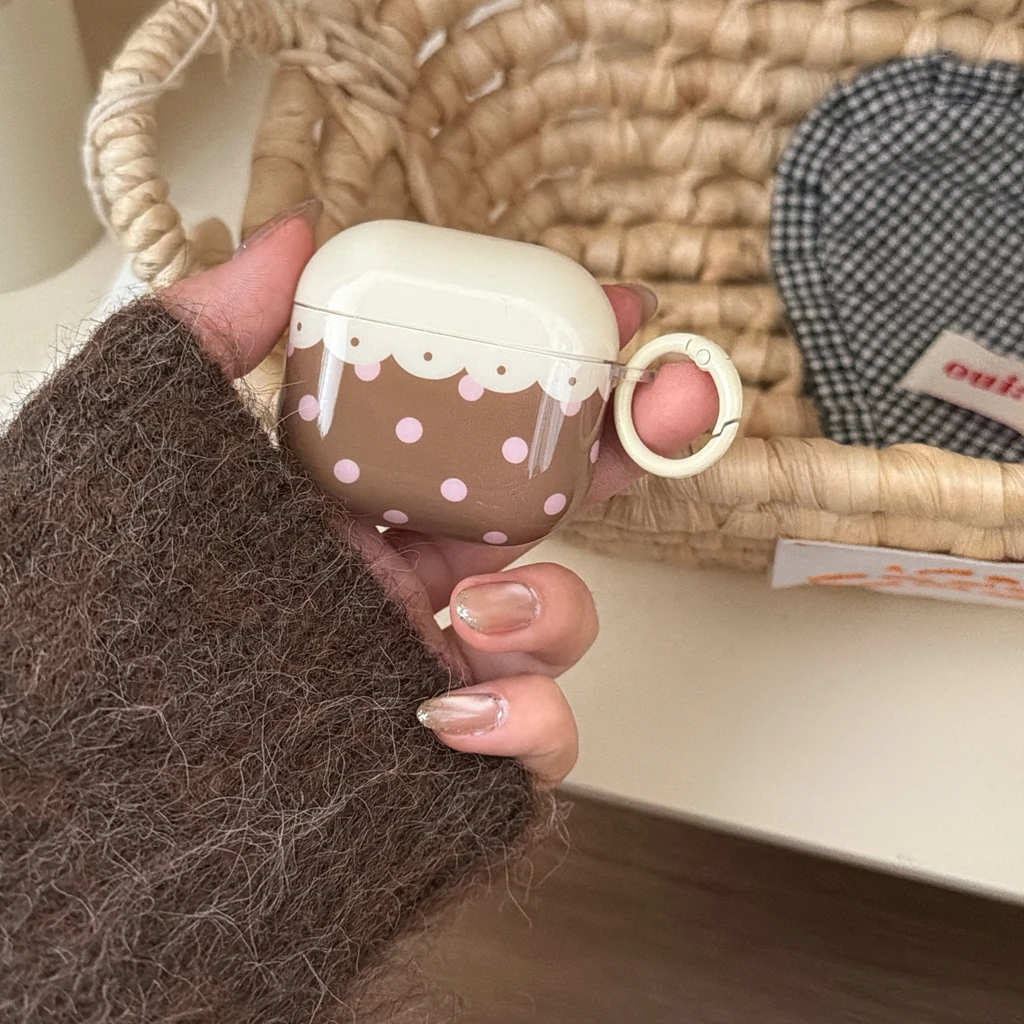 Sweet Minimalist Ca…