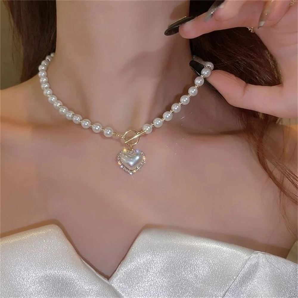 Modischer Imitationsperlenkragen Vintage ABS-Perlenanhänger Halskette für Frauen Einfache OT-Schnalle Schlüsselbeinkette Partyschmuck – Detail 6