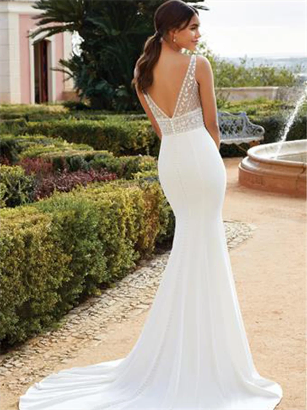 Simple Graceful Mermaid Wedding Dresses Sleeveless Bride Robe V-Neck Satin Lace Bridal Gowns Buttons Backless Vestidos De Noiva