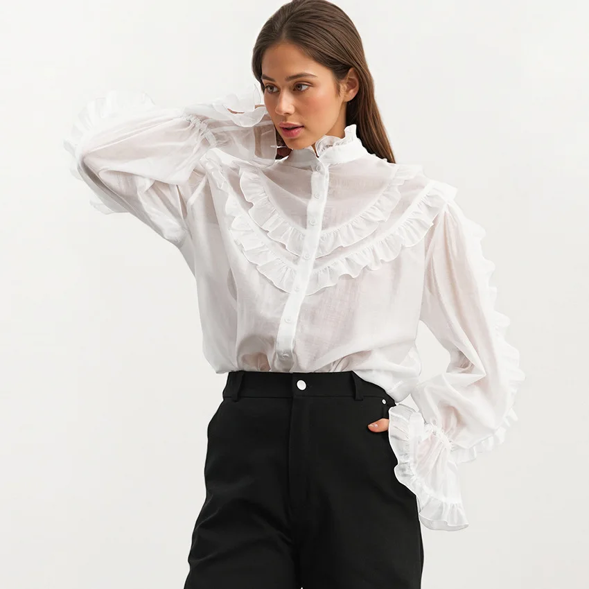 

Женская французская винтажная белая блузка с легким воротником-стойкой, многослойная футболка с рюшами и длинными рукавами, офисная футболка для свиданий, топ