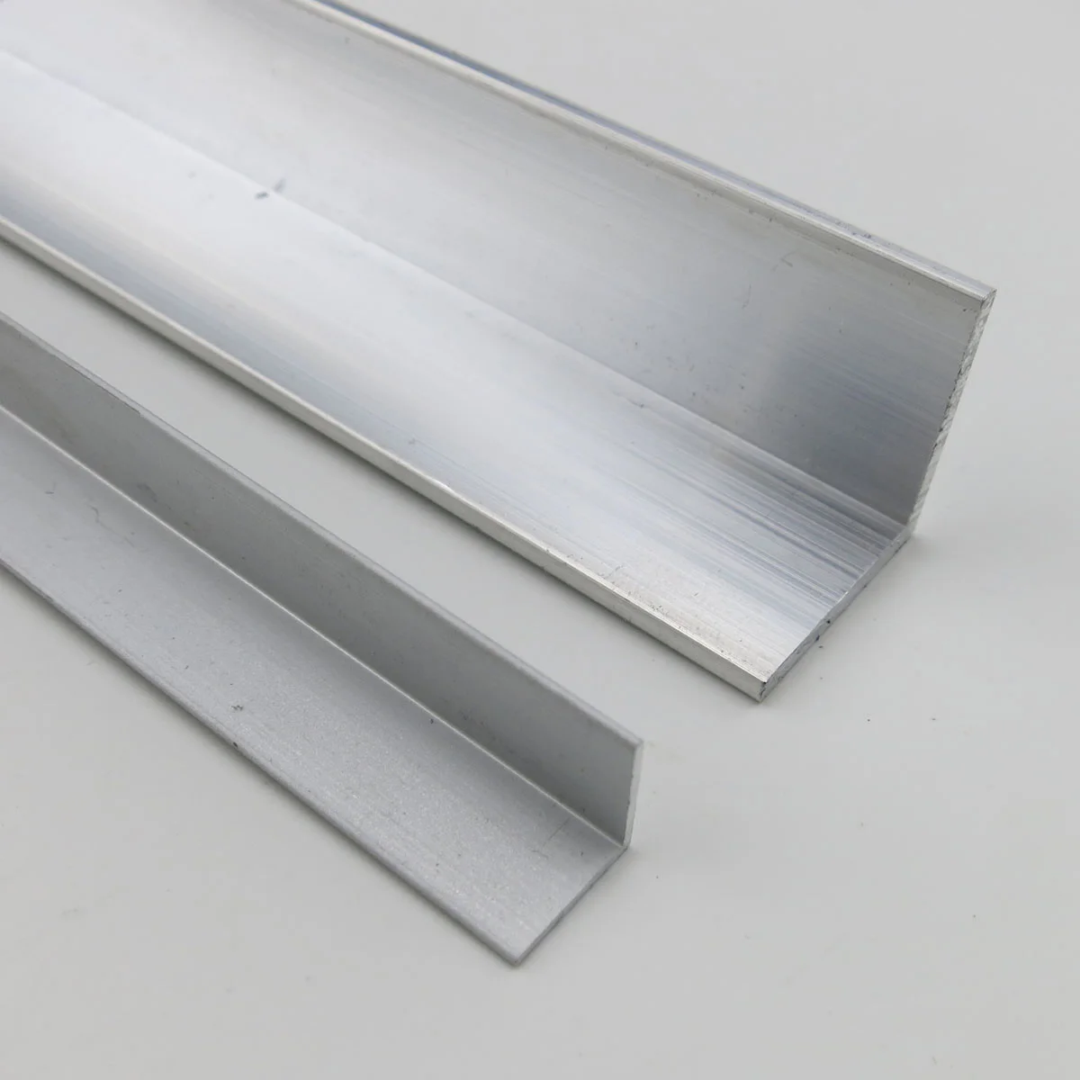 Thickness 1mm/2mm Length 150mm-980mm 6063 Right Angle Aluminum Profile L Shape Aluminum Alloy Triangle Profile 10x10mm 20x20mm