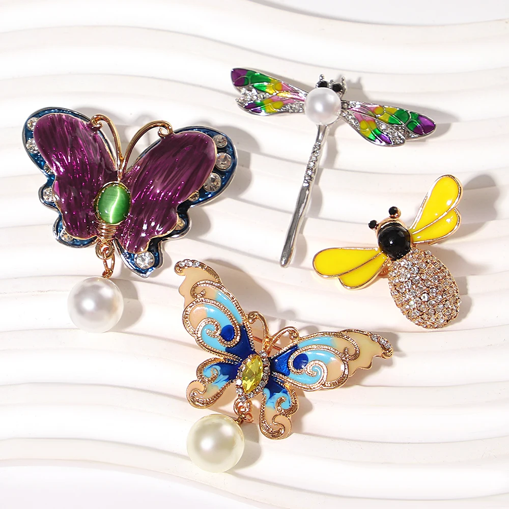 ALLYES Luxury Pearl Rhinestone Brooches for Women Elegant Colorful Enamel Butterfly Bee Dragonfly Brooch Lapel Pins Jewelry Gift
