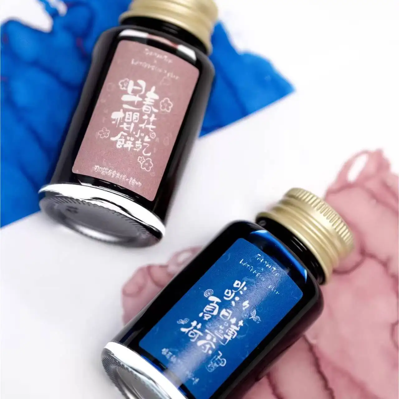 

Fangyangtan Ink Limited Edition Ранняя весна Печенье Сакуры Прохладный летний мятный чай 30 мл