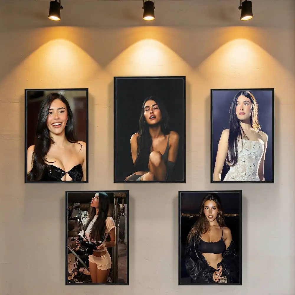 

locket Album Madison Beer Art High Quality Dorm Living Room Aesthetic Wall Decoration Painting Poster Stickers Gift
