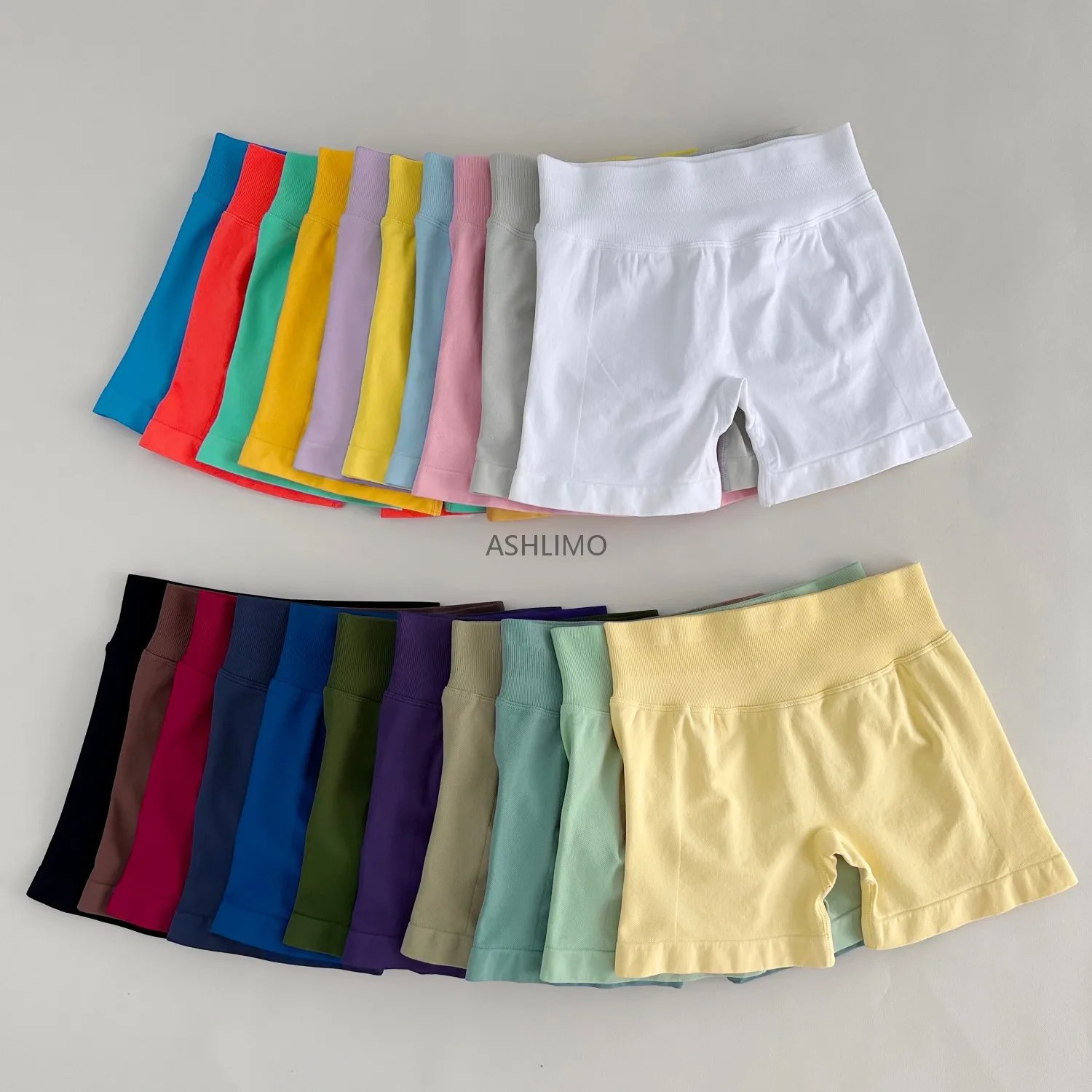 ARFTE Shorts 4.5 Women Scrunch Bum Gym Shorts Low Ribbed Band  Seamless Yoga Shorts Workout Biker Short Stretch Fitness Short image 5