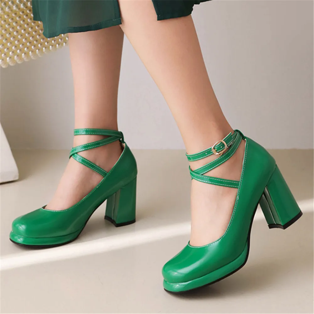 ربيع الخريف براءات الاختراع والجلود ماري جين أحذية مضخات المرأة عبر حزام مشبك عالية الكعب أحذية منصة القوطي امرأة الأخفاف #2