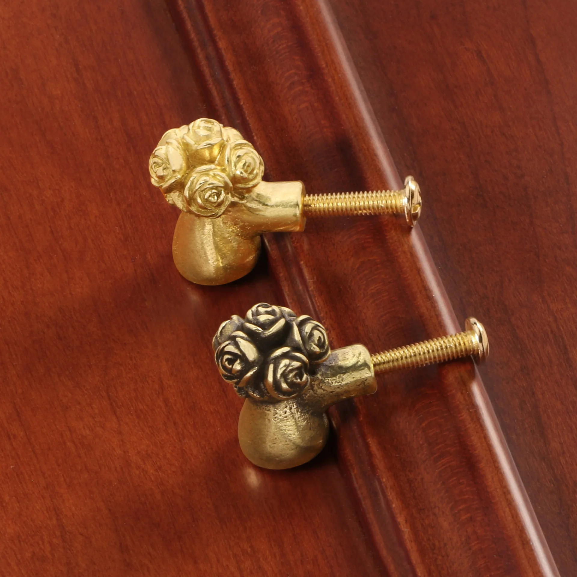 A Bouquet of Roses Drawer Handle Brass Copper Decor Cupboard Wardrobe Closet Pulls Creative Door Furniture Handle