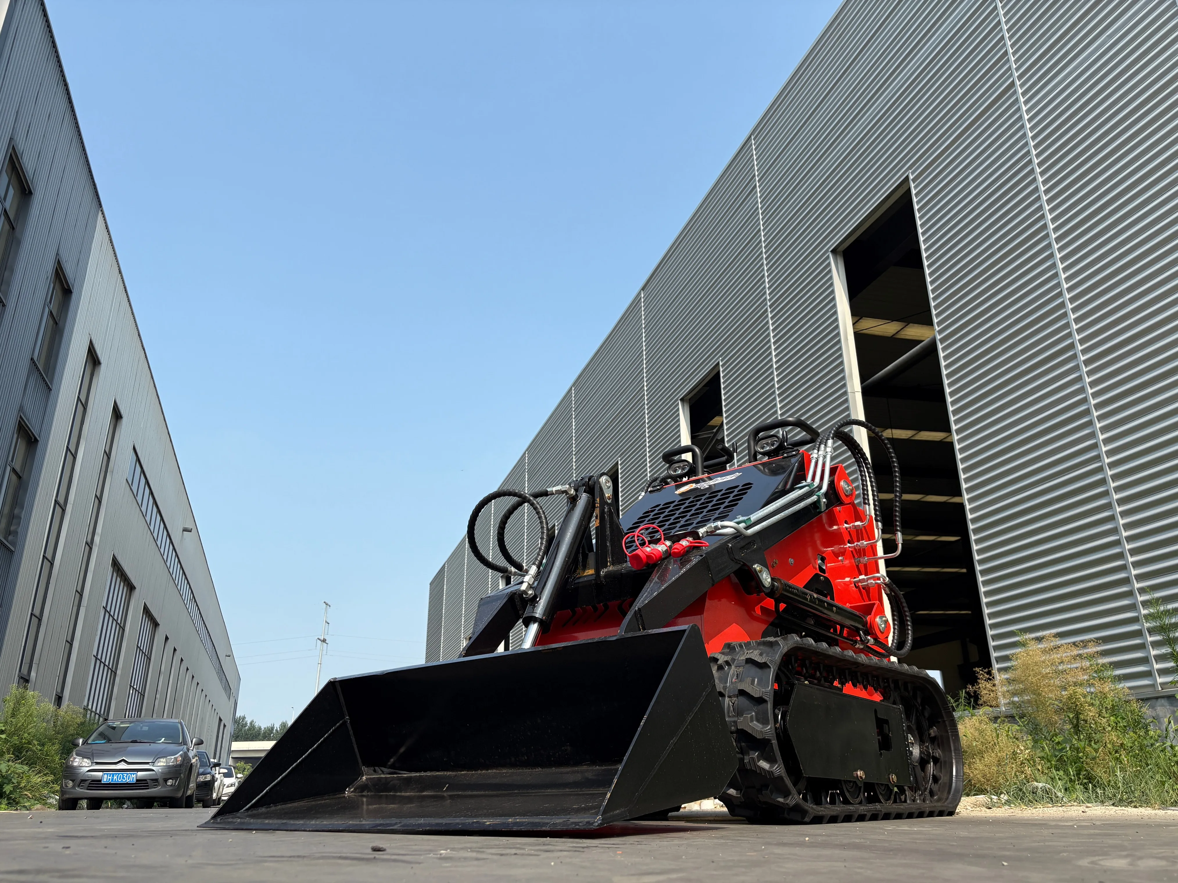 Customized Skid steer Loader with Dual-Cylinder, Urban Infrastructure Skid Steer Loader