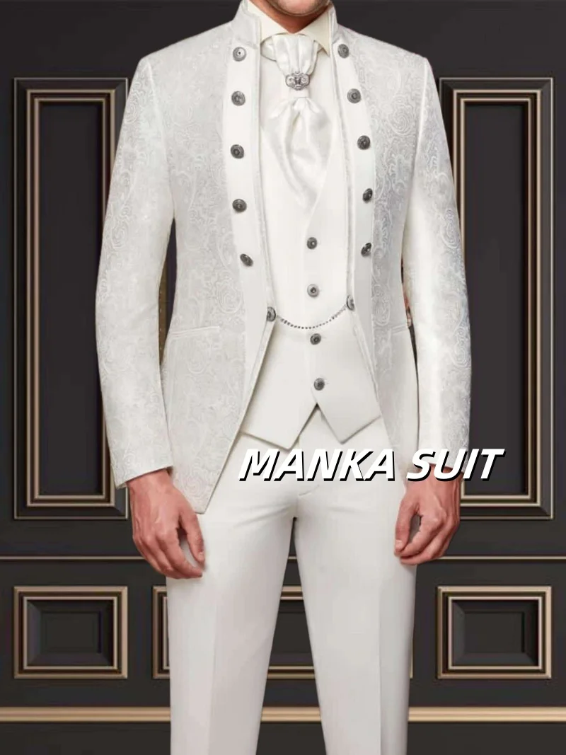 

Costumes hommes Ivory Jacquard Mandarin Collar Groom Tuxedo 3pcs Blazer Vest Pants Formal Party Special Occasion Men Suit