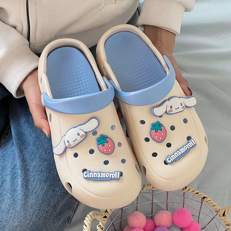 Kawaii Kuromi My Melody Hello Kitty Anti-Slip Clogs Summer Women Anime Sanrio Girly Heart Cute Thick Sole Beach Slippers