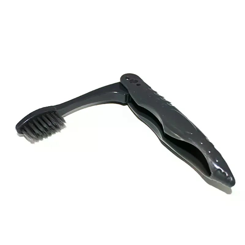 Manual Folding Travel Toothbrush, Full-head, Medium Bristles, Microfiber, Unscented, Portable And Easy To Clean