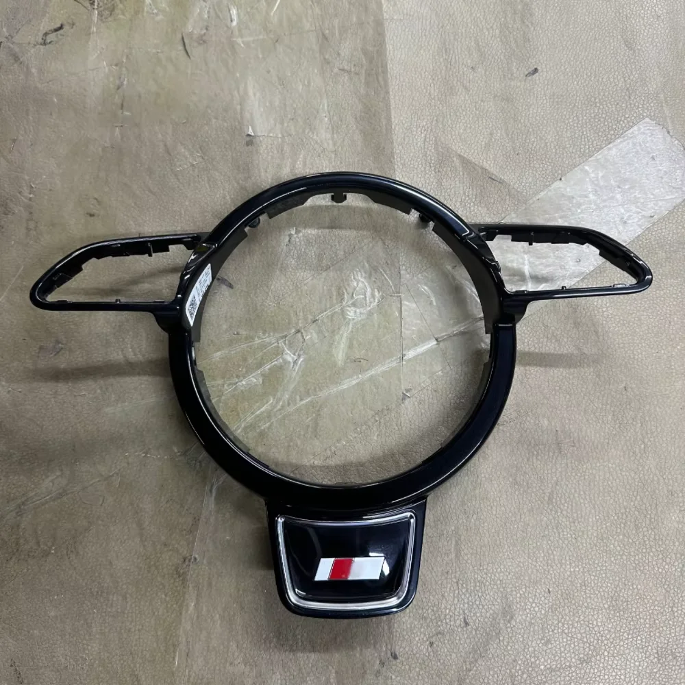 

Painted Black Steering Wheel Decorative Frame For Audi A3 8V A4 B8 A6 C7