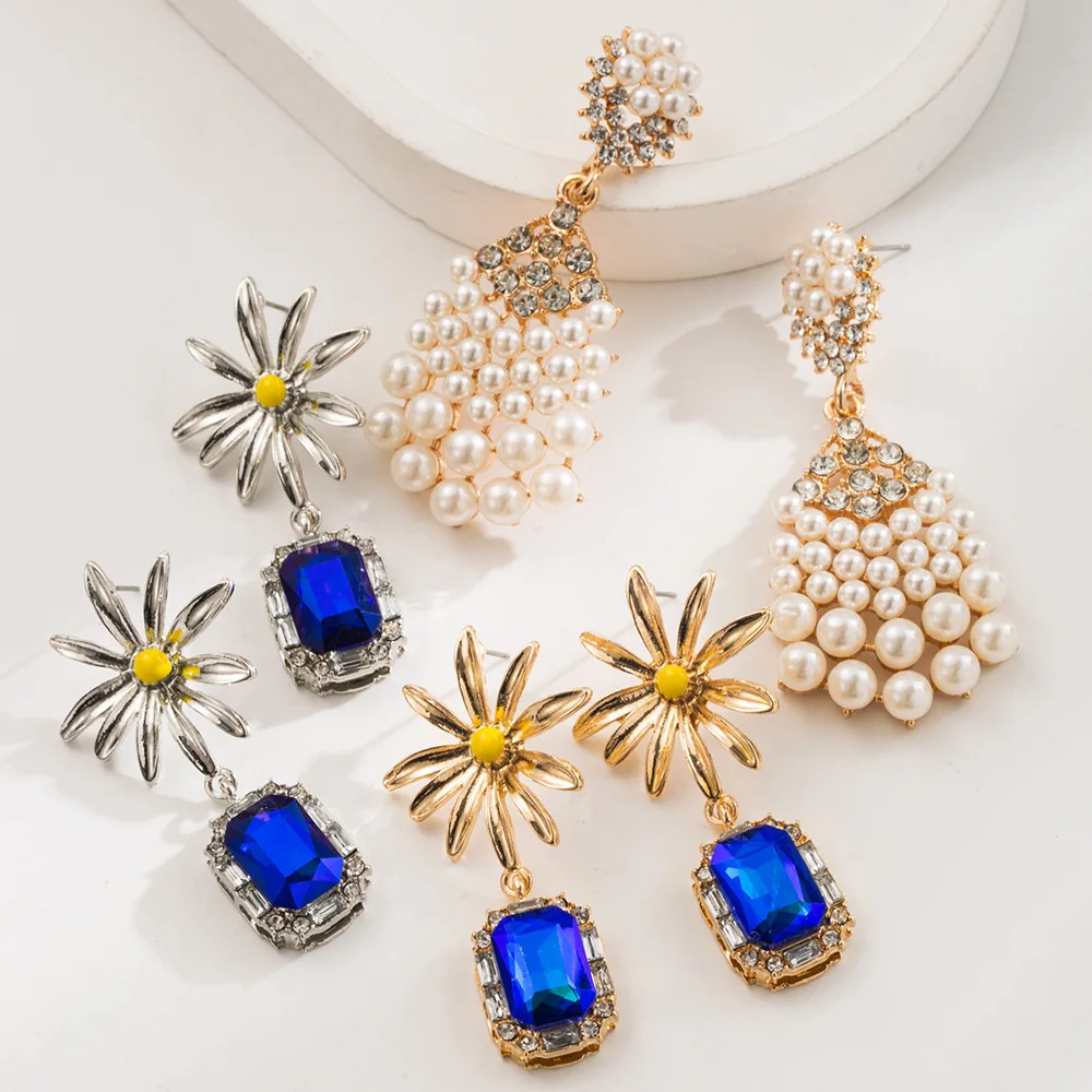 New geometric flower earrings fashion daisy diamond pearl long stud earrings versatile temperament going out earrings