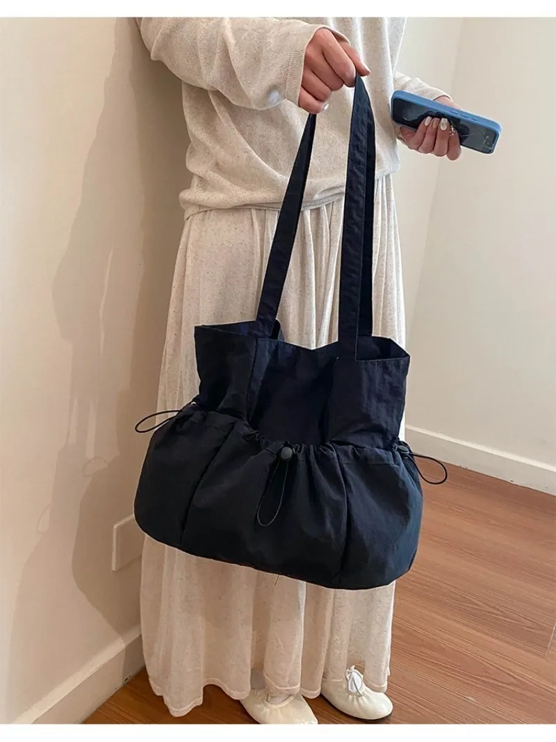 CEEKAY Solid Wrinkle Tragetasche mit Kordelzug, seitlicher elastischer Verschluss, breiter Stoffriemen, für Damen, Alltag, Schule, große lässige Schultertasche – Detail 22