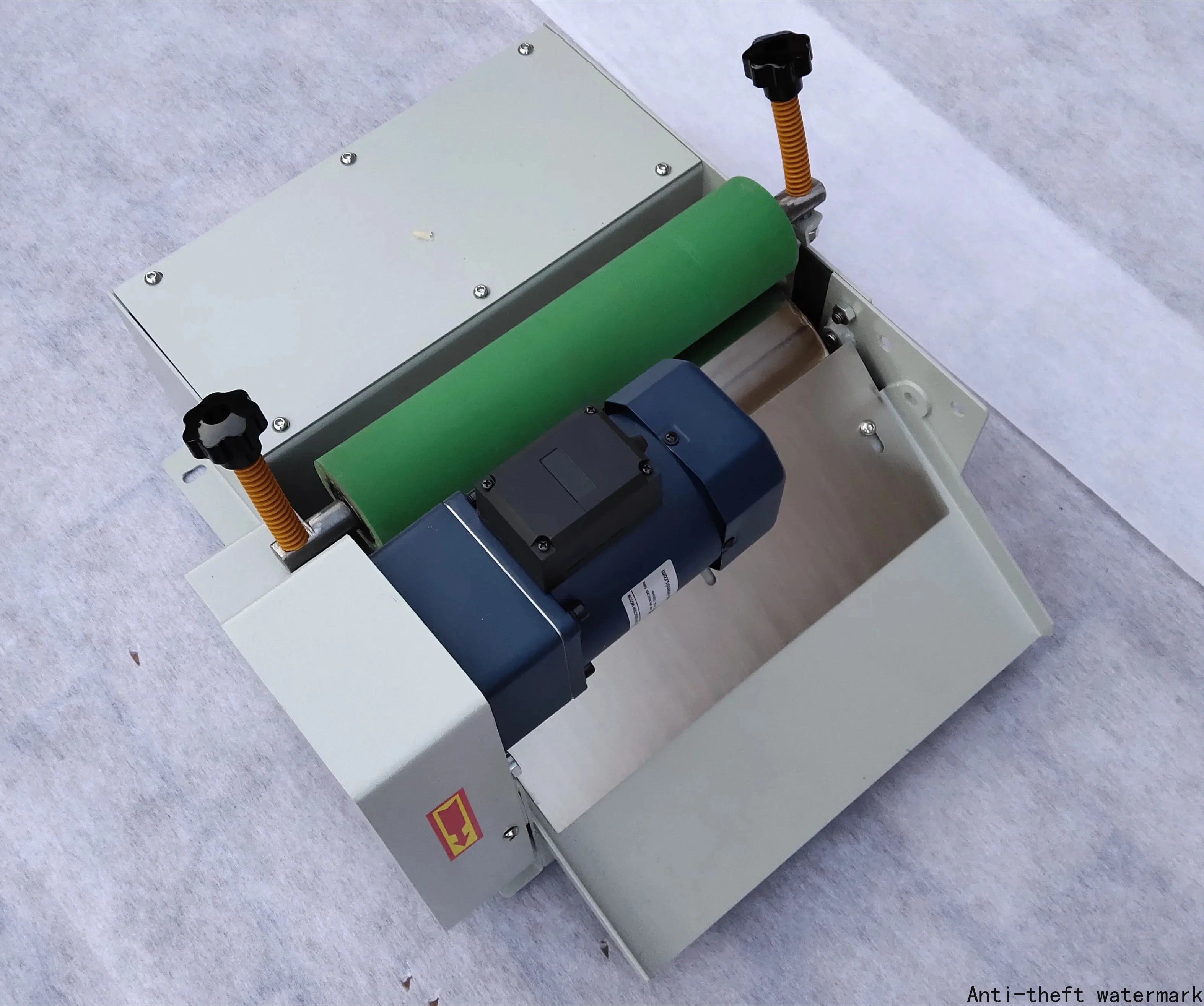 Hot-selling product in 2025: Metal scrap magnetic separator. Product type: Machine tool accessories.