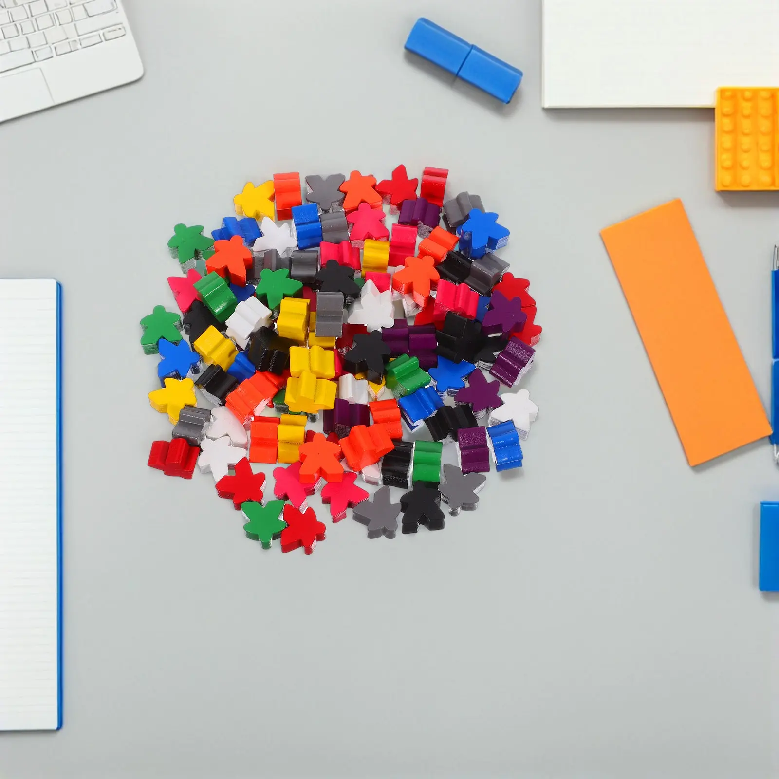 

100Pcs Hand-Carved Wooden Meeples Colorful Mini People Game Pieces for Board Games Replacement Chess Tokens Classroom Sorting