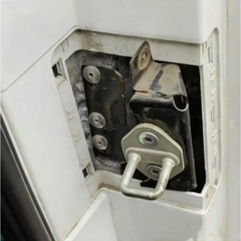 

H12-5400650 H12-5400660 1pc Iron Front Door Lock Pillar Installation Plate for Chery Karry Dolphin EV