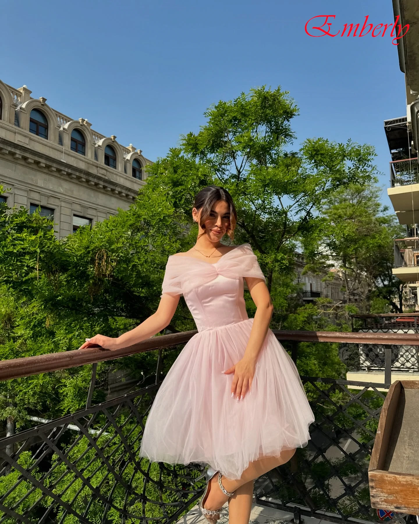 Personalizado a linha barco pescoço boné manga elegante vestido de noite e moda vestidos de celebridades de alta qualidade vestidos de ocasião sob medida