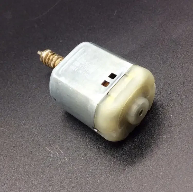 Moteur de rétroviseur pliant électrique de voiture, adapté pour Hyunda Santafe Azera Wing, FC260