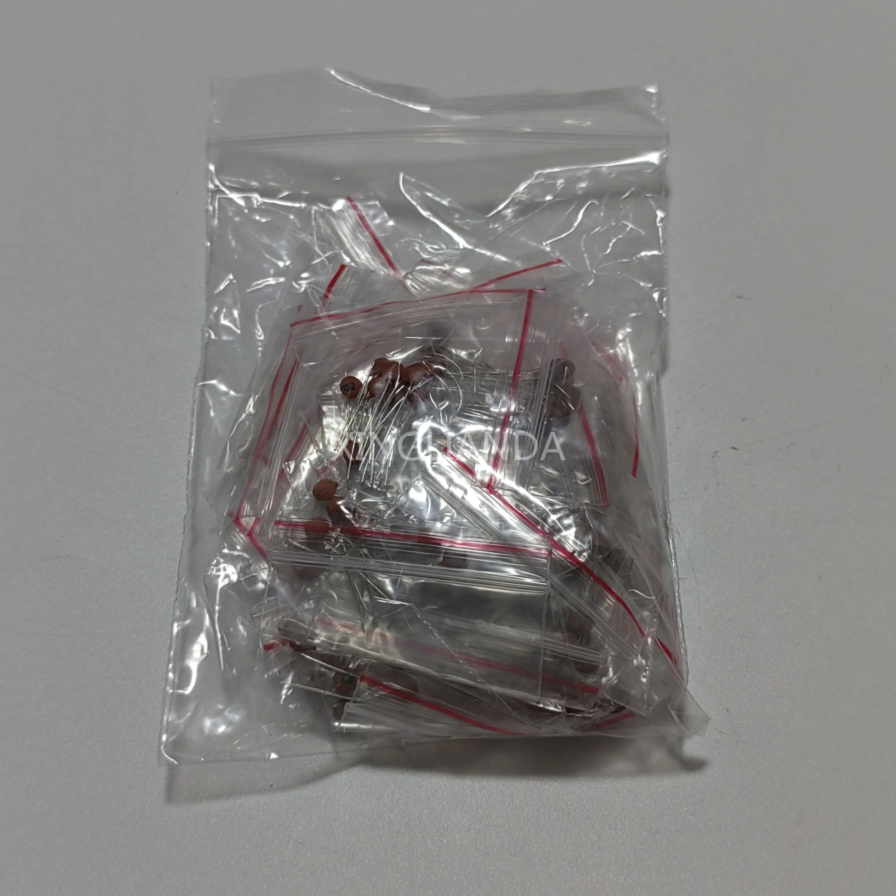 300PCS 2PF-0.1UF 30 ValuesX10pcs=300pcs Ceramic capacitor Electronic Components Assorted Kit